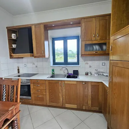 شقة Luxury Retreat In The Heart Of Mani With A Sea View Plátsa