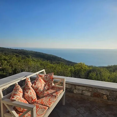 Luxury Retreat In The Heart Of Mani With A Sea View شقة Plátsa