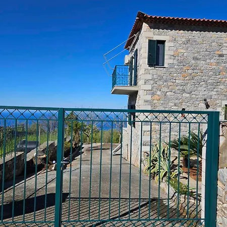 Luxury Retreat In The Heart Of Mani With A Sea View شقة *